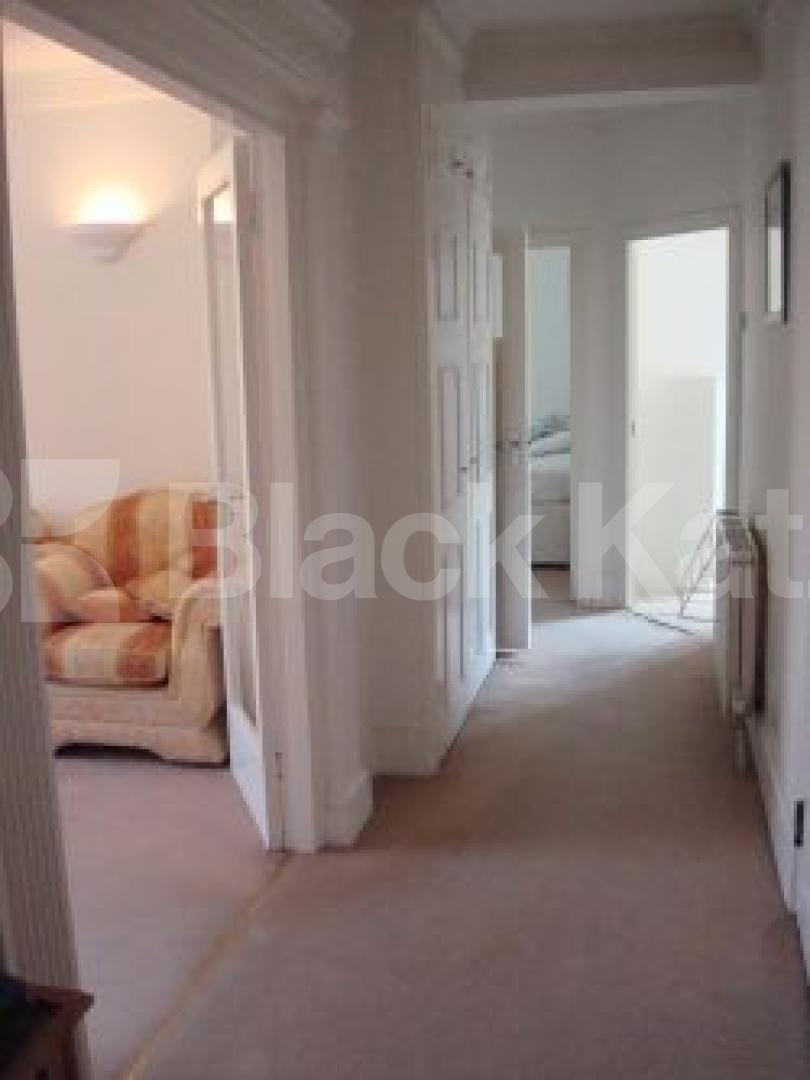 			New Instruciton, 2 Bedroom, 1 bath, 1 reception Flat			 Cochrane Close, ST JOHNS WOOD